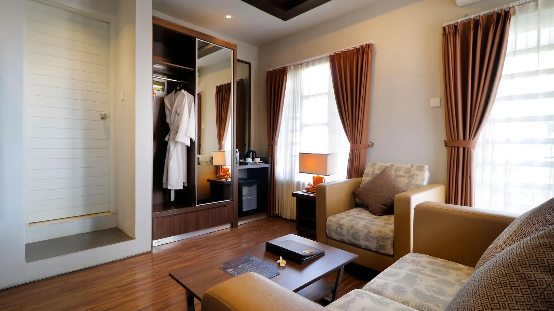 The Lerina Hotel Nusa Dua Нуса-Дуа Индонезия
